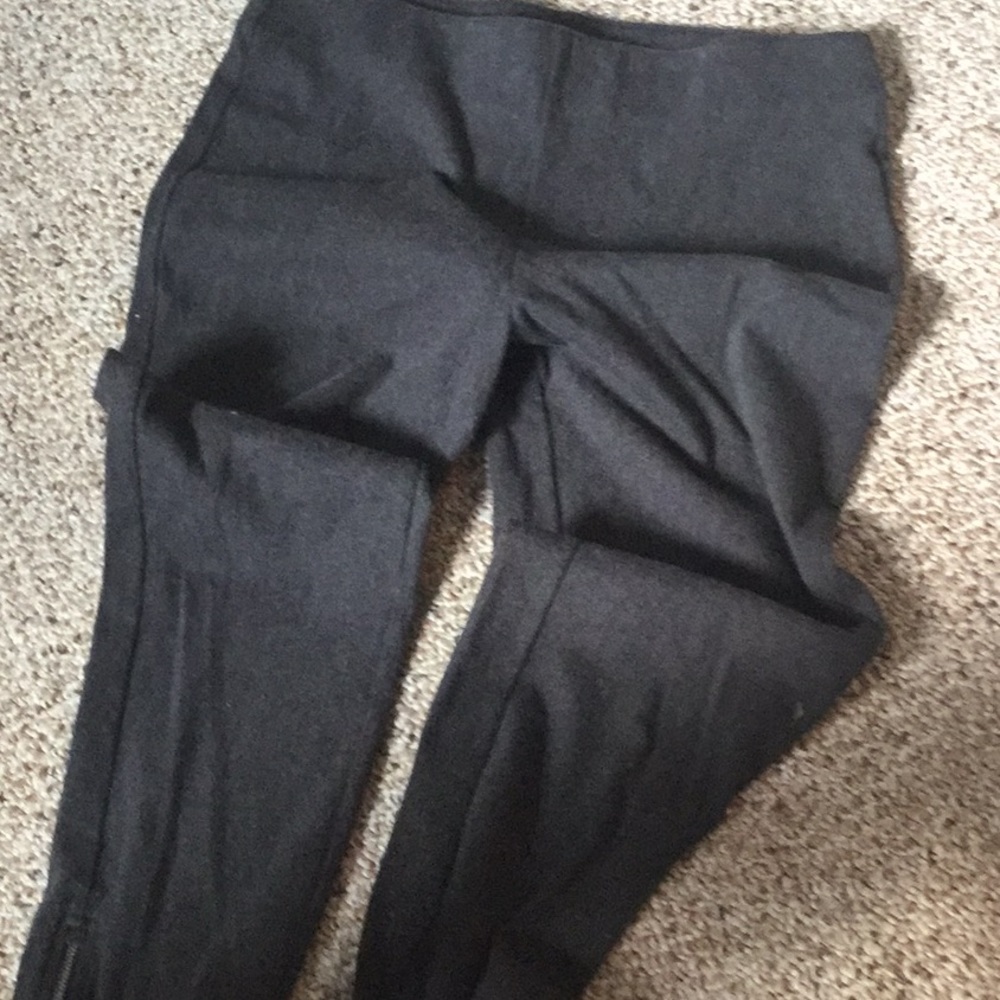 Gray leggings